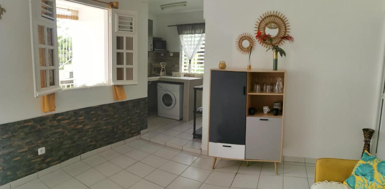 Abri Papaye Apartamento Riviere-Salee Exterior foto